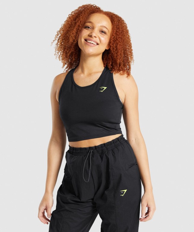 Gymshark Pulse Crop Svarte | 3979rkFaIxF