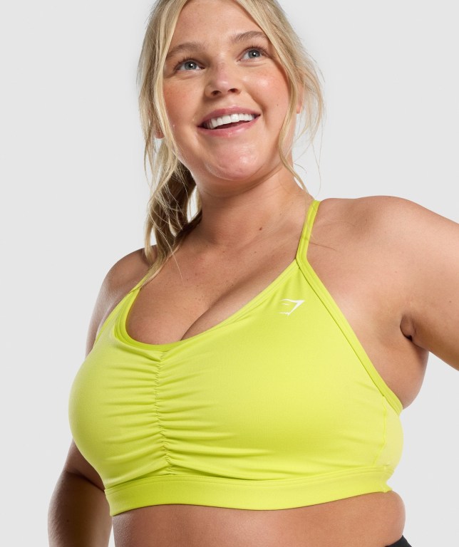 Gymshark Ruched Trenings Sports Bra Gul | G2hrLntaRfS