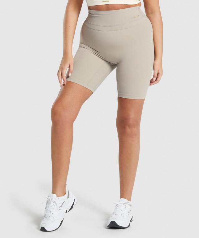 Gymshark Whitney Cycling Hvite | sktkzI3POy5